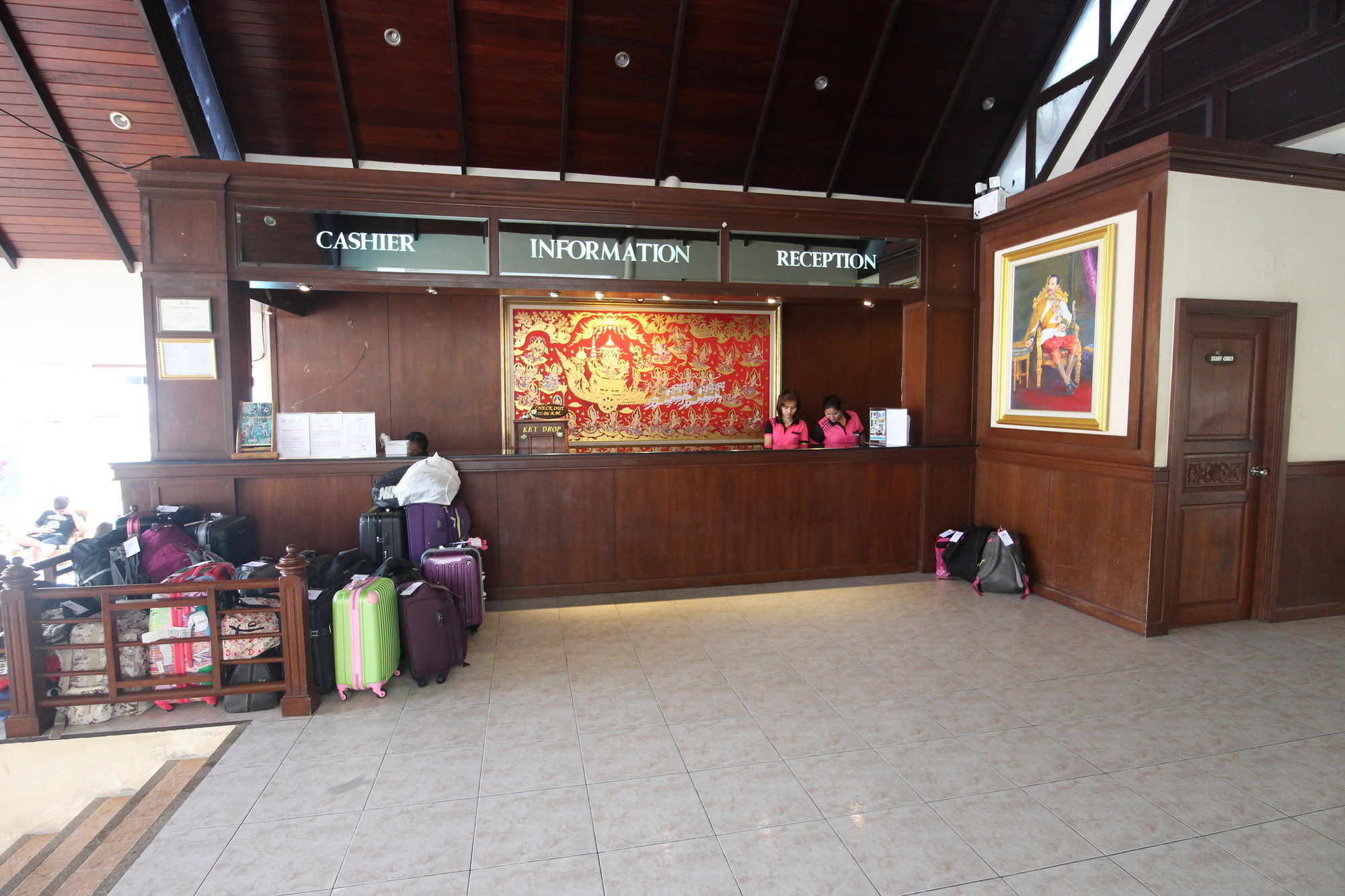 Phi Phi Hotel Exterior foto